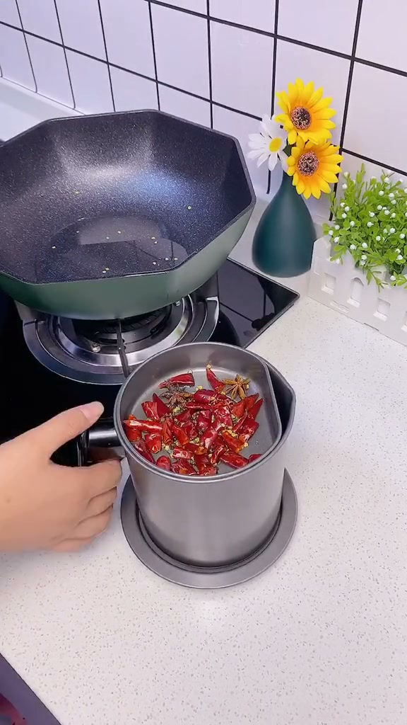 Stainless Steel Oil Strainer Pot